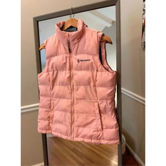 FREE COUNTRY WOMEN'S LIGHTWEIGHT SOFT & COZY DOWN VEST, PINK VARIETY SIZE Medium - Picture 2 of 8